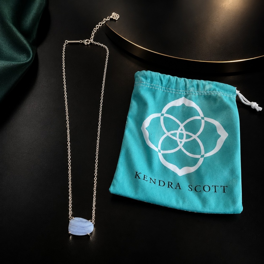 Kendra Scott Isla Necklace Blue Lace Agate Silver Tone Retired Adjustable 18-20" - Picture 2 of 9